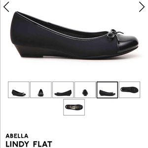 Abella Lindy Navy Flat